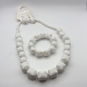 Chunky White Jewelry Set